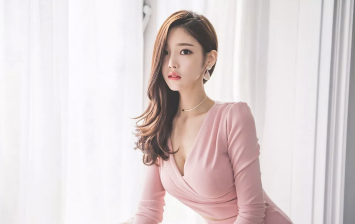 https://onlinechatdatingsites.com/wp-content/uploads/2019/06/korean-brides.png